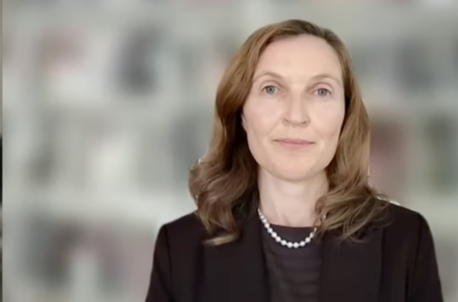 Interview mit BR24 zum US-Friedensplan für Gaza Interview-Szene mit Gerlinde Groitl