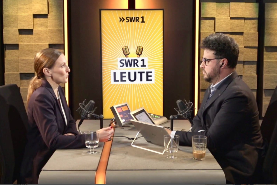 SWR Leute Radiosendung zum Thema Geopolitik Studioszene bei SWR Leute
